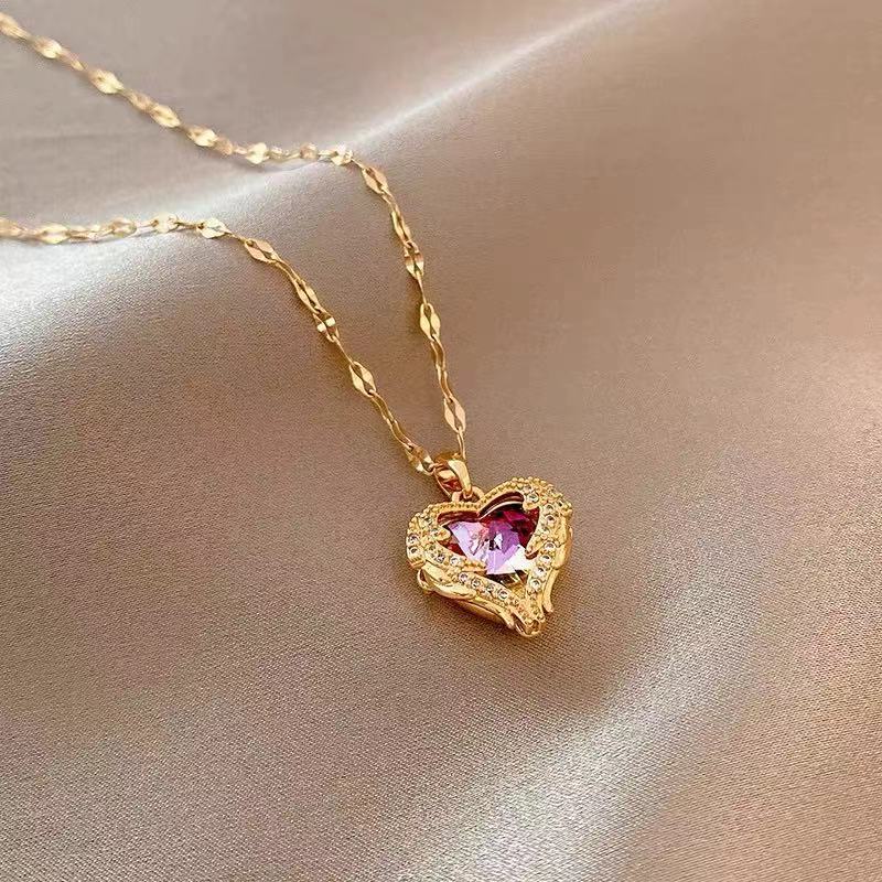 Dây chuyền titan nữ vòng cổ TITAN KHÔNG GỈ mạ vàng 18k mặt đá pha lê đổi màu hình trái tim sang trong mẫu mới 2021