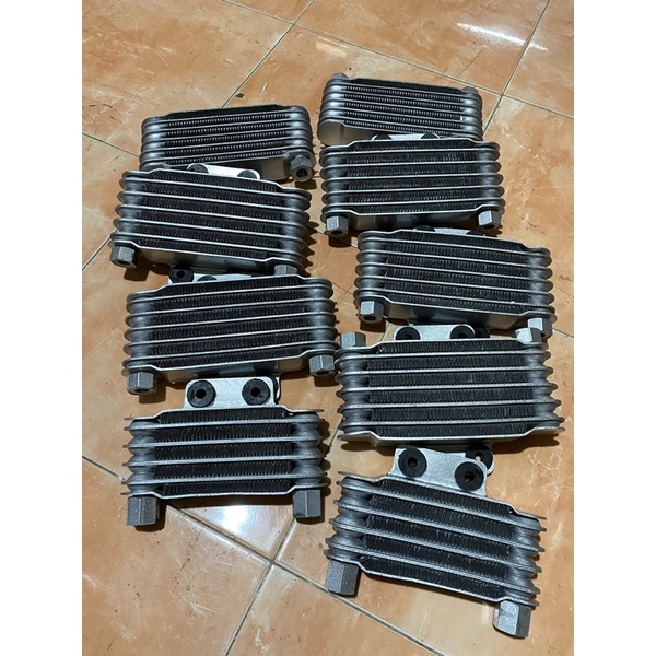 Két nhớt 6 ngăn Raider, Fx