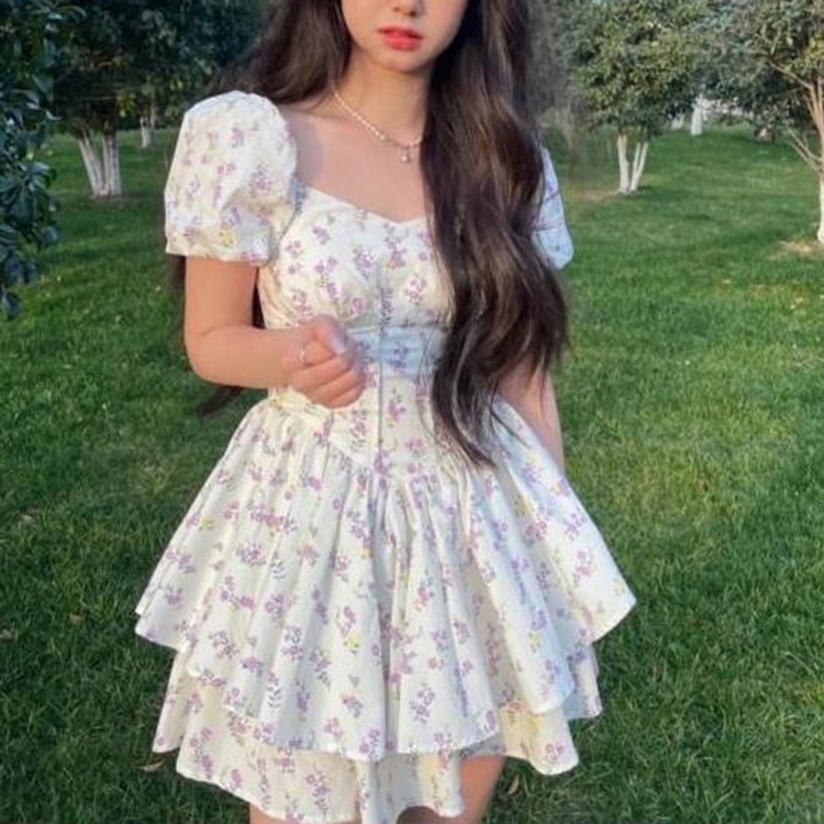 Đầm IELGY tay ngắn cổ vuông họa tiết hoa xinh xắn dễ phối đồ cho nữ