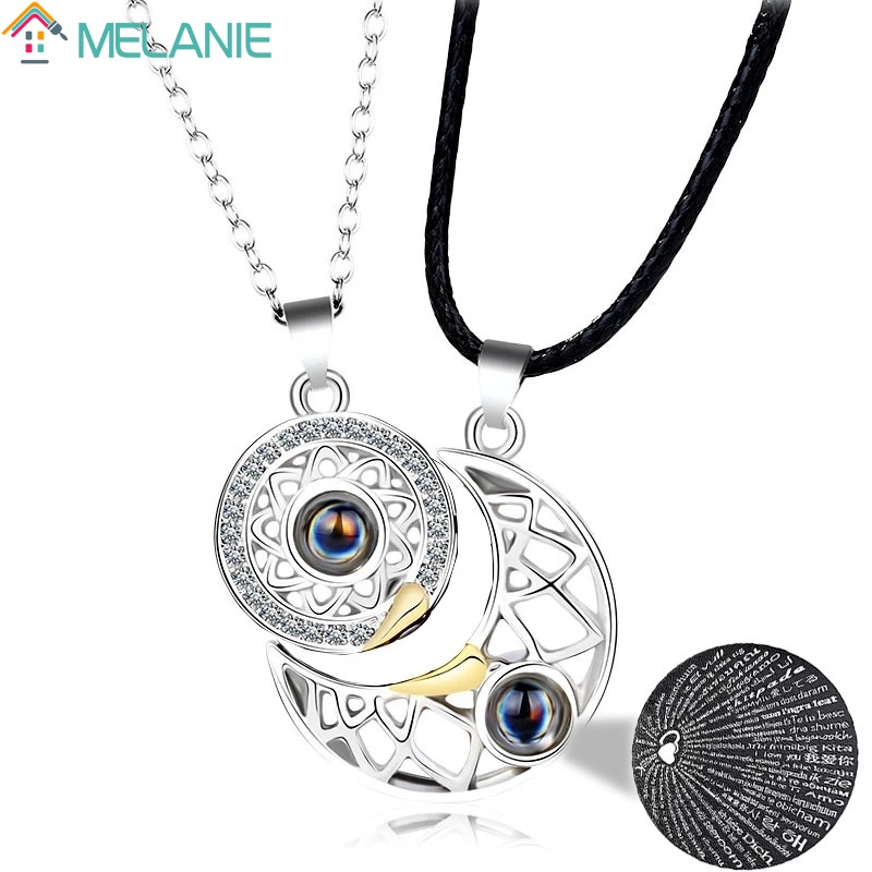 Bộ 2 Vòng cổ Mặt Trăng / Mặt Trời Từ Tính Sáng Tạo Cho Cặp Đôi 100 Ngôn Ngữ