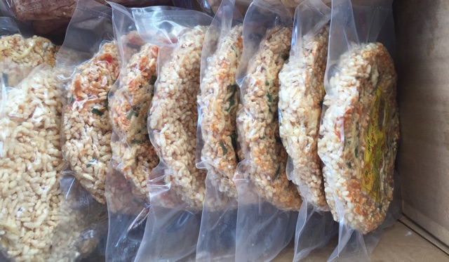 GẠO NẾP CHÁY TỎI CHÀ BÔNG ĂN NHỚ