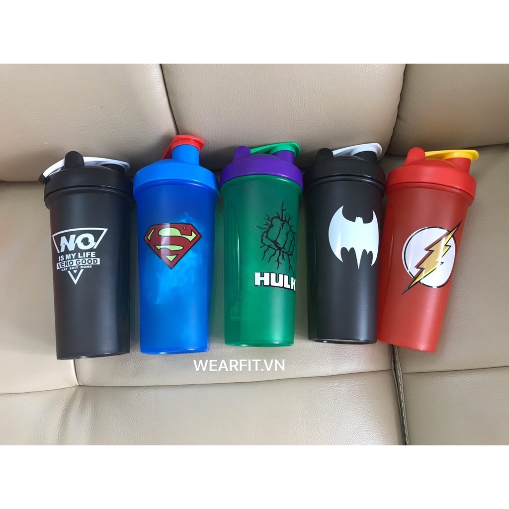 Bình Nước Tập Gym - Bình lắc Siêu Anh Hùng 700ML Hulk, Superman, Batman, Captain