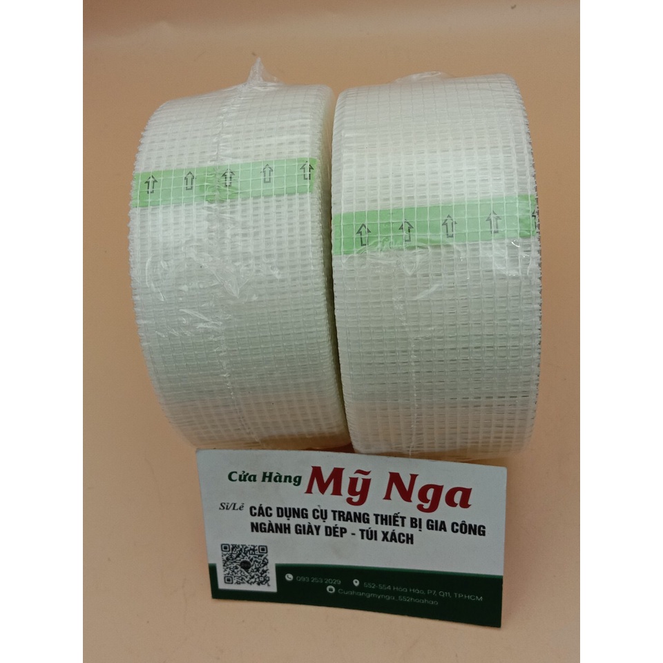 Băng keo dính dạng lưới thạch cao Tolsen 50270 cấu tạo bởi sợi thủy tinh chịu kéo giãn tốt
