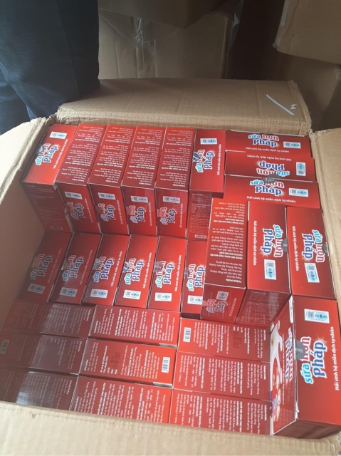 2 hộp sữa non phápp