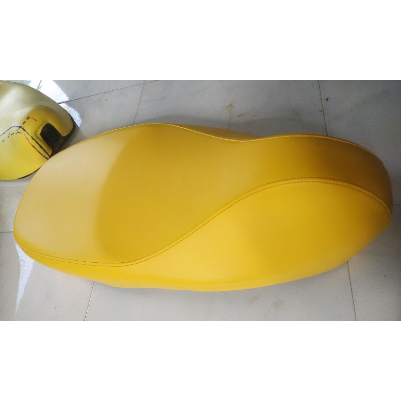 Vỏ bọc yên xe Vespa dòng sprint, primavera, GTS