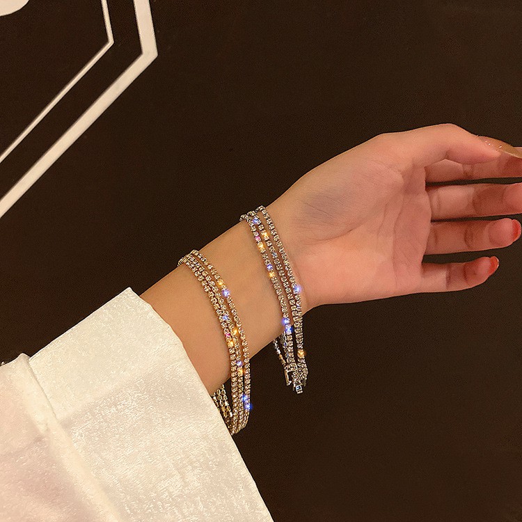 Vòng Đeo Tay Dáng Dài Đính Đá Phối Tua Rua Thời Trang Hàn Quốc | BigBuy360 - bigbuy360.vn