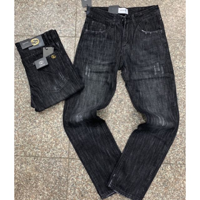 Quần jeans xuông đơn giản
