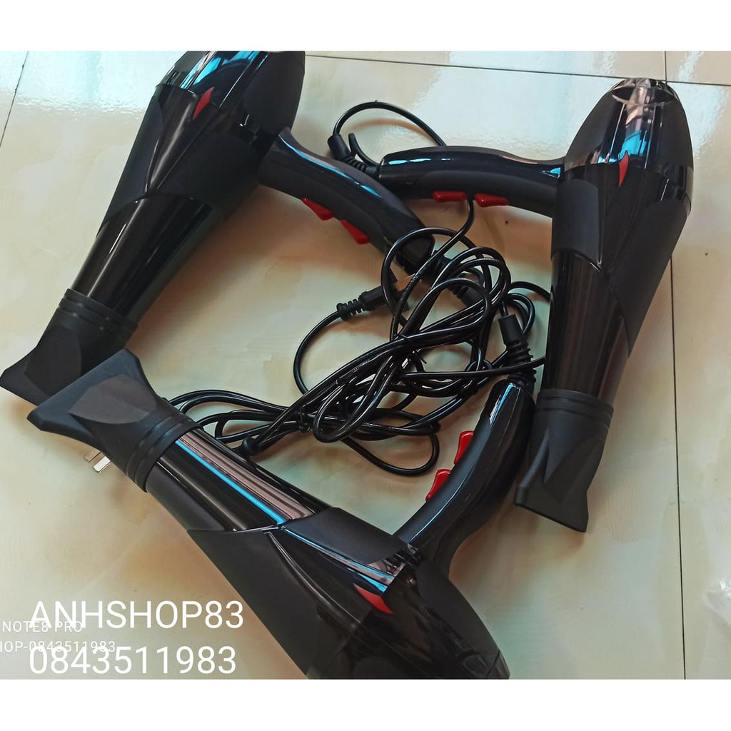 1 máy sấy tóc