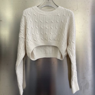 Áo len vặn thừng croptop