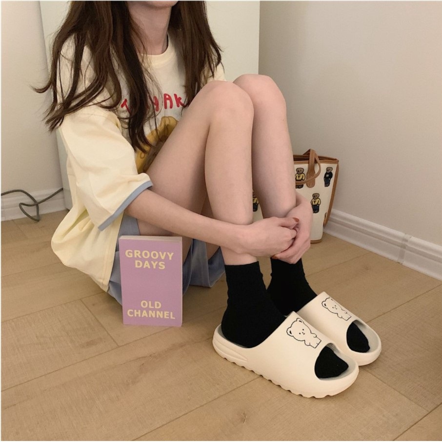 Dép bánh mì thông hơi ulzzang hình gấu