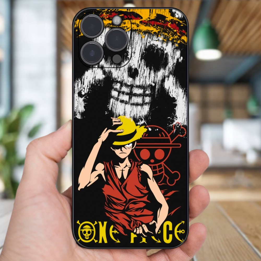 Ốp lưng iPhone 13 Pro Max dẻo đen cạnh vuông in hình Luffy One Piece