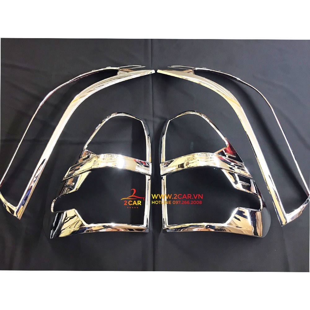 Bộ ốp viền đèn pha, hậu xe Toyota Hilux Revo 2018-2019 mạ crom cao cấp