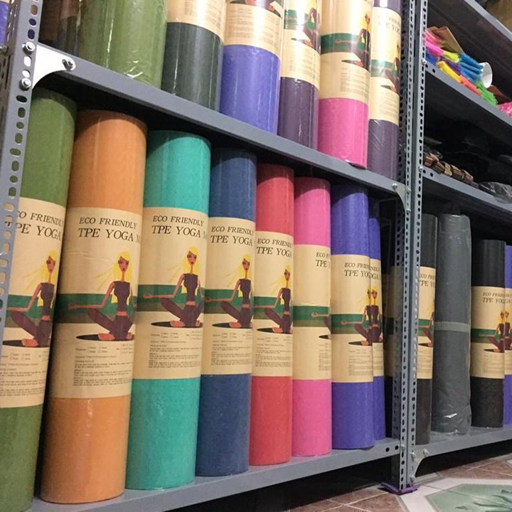 Thảm tập yoga gym 2 lớp TPE loại cao cấp chống trượt dày 6,8mm không mùi