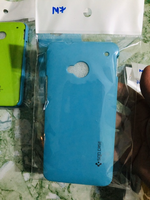 Ốp HTC M7 (combo mua 1 được 2 ốp)