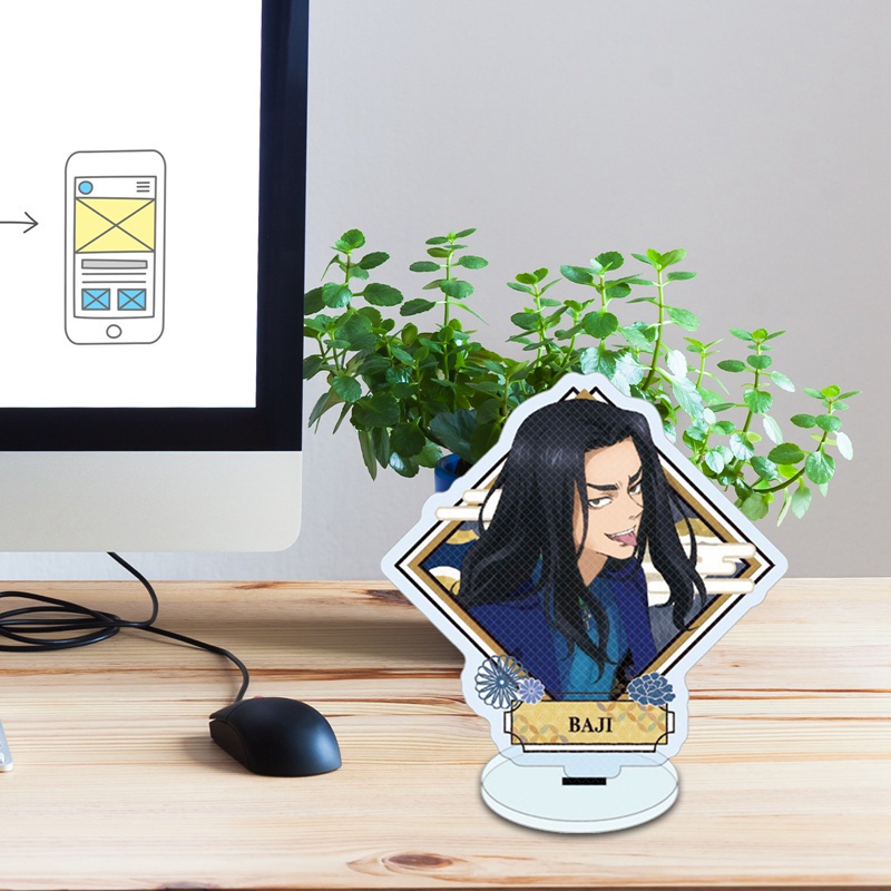 Mô hình acrylic dạng giá đứng thiết kế nhân vật anime Tokyo Revengers để bàn trang trí