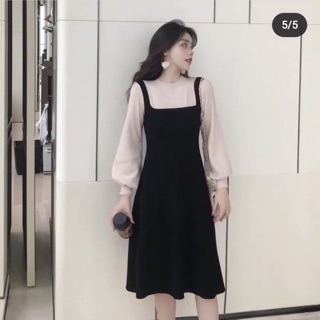 Váy đen yếm