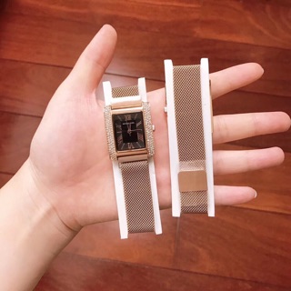 Đồng hồ dây lưới nút hít nam châm