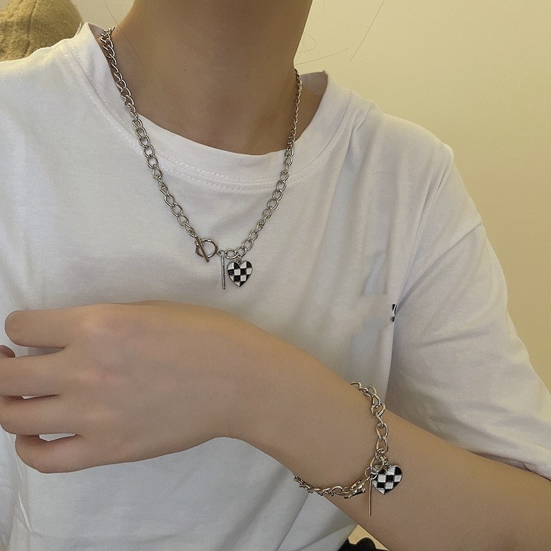 Bộ Trang Sức Vòng Cổ / Vòng Tay / Dây Chuyền Hình Khối Màu Trắng Đen Phong Cách Hip Hop Cổ Điển