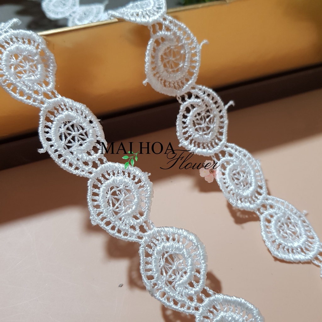 RC11 Cuộn 12 mét ren viền ren chỉ trắng dùng may đồ rộng 2cm Maihoaflower