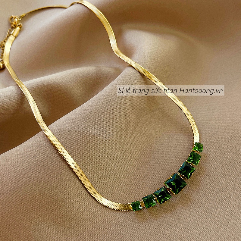 Vòng cổ titan nữ không gỉ thiết kế đính đá pha lê cao cấp lấp lánh thời trang sang trọng