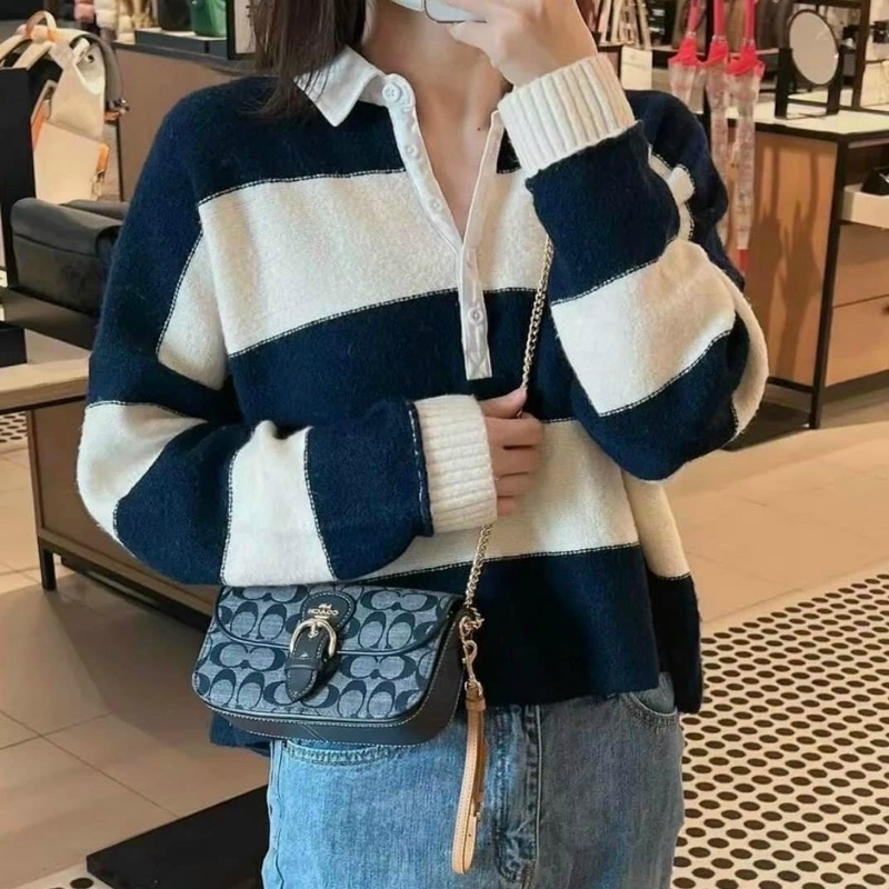 Túi Coach dáng Clutch demin 19cm sale
