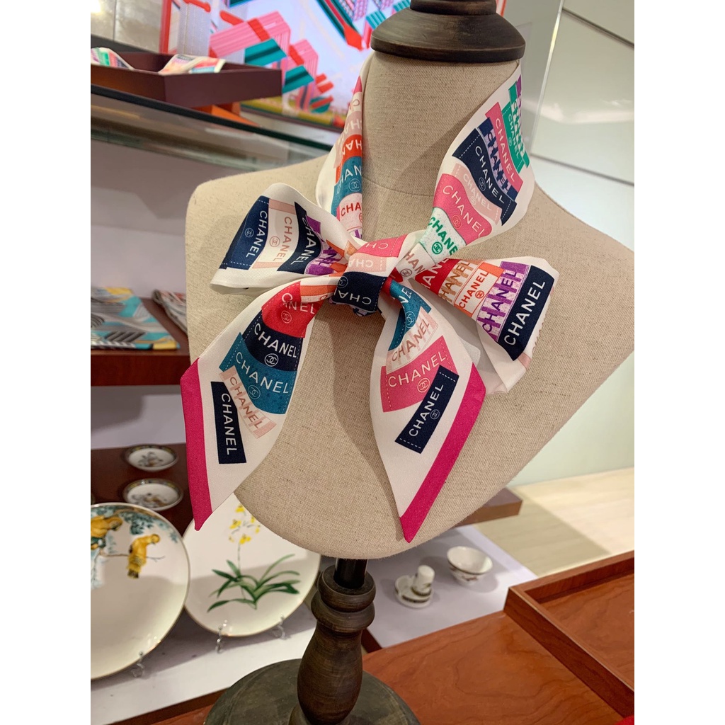 Khăn Choàng Cổ / Túi Xách Vải Lụa In Chữ Nhiều Màu Sắc Thời Trang 2022 Cho Nữ