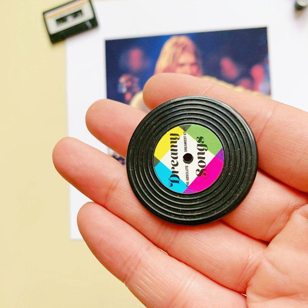 Bộ 4 Băng Cát Sét Dễ Thương Dùng Làm Quà Lưu Niệm Cho Bé