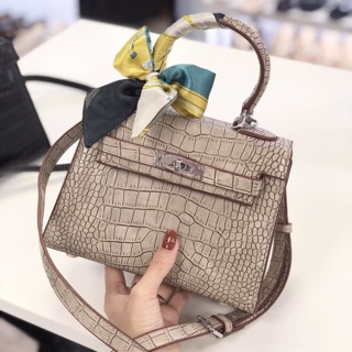 KELLY DA RẮN SZ20 DÁNG CAO