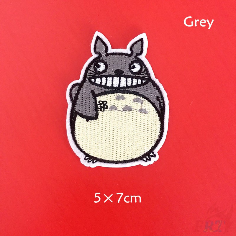 Miếng vá ủi thêu trang trí quần áo hình Totoro xinh xắn kiểu dáng tùy chọn