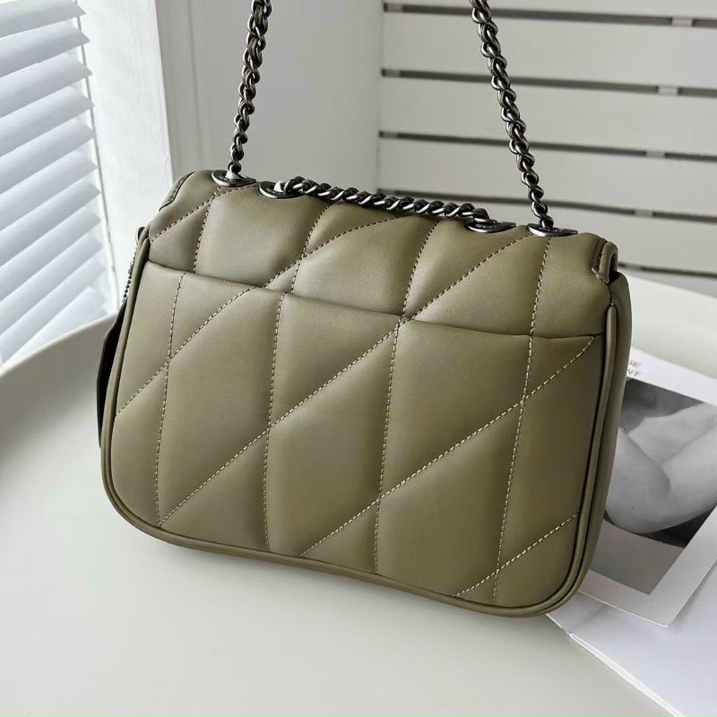 Túi coach pillow Madison