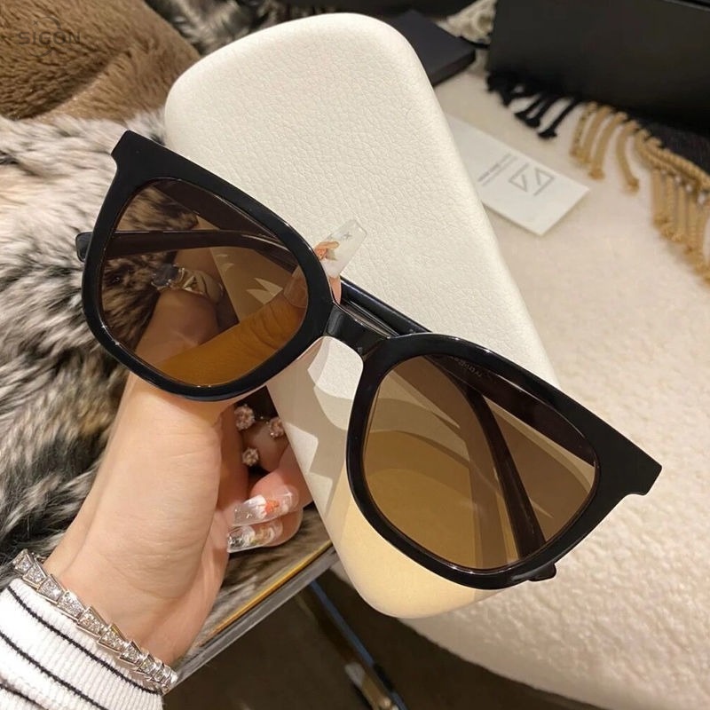 Kính Mát Chống Tia Uv Thời Trang Nam Nữ