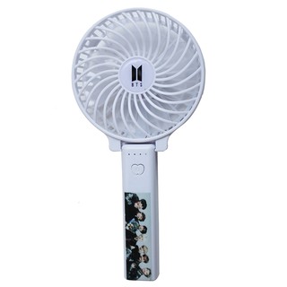 Quạt nhựa BTS cầm tay pin AAA có in hình nhóm