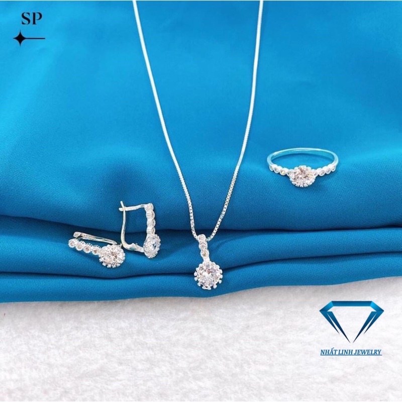 Bộ trang sức bạc thật gắn đá trắng nhỏ xinh xắn - Kho sỉ bạc Nhất Linh