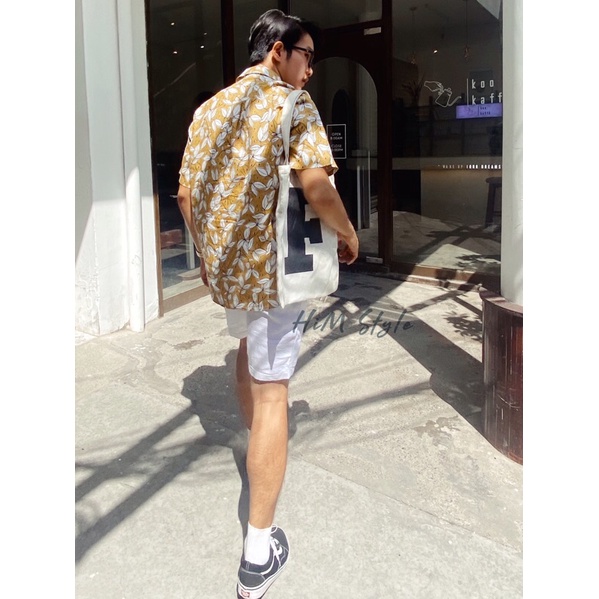 Áo Sơ Mi Nam Tay Ngắn Linen Tưng In Hoạ Tiết Chiếc Lá