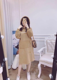 Váy hoodie chữ