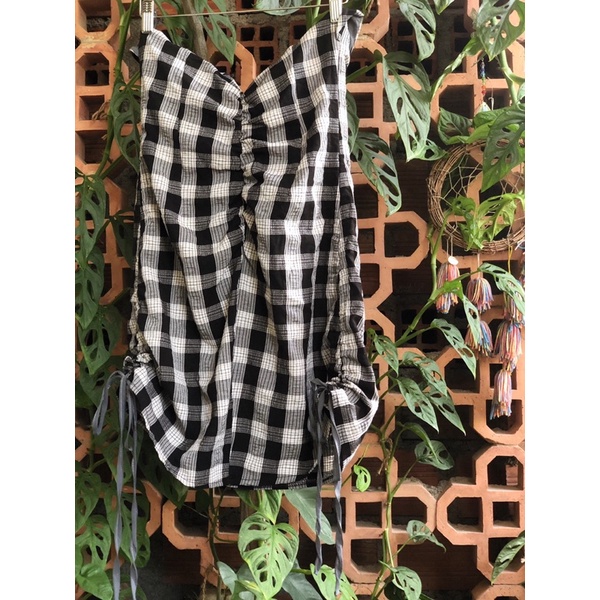 2HAND - ĐẦM YẾM DÂY CHÉO CÓ DÂY NHÚN 2 BÊN KIỂU HỞ LƯNG HOẠ TIẾT KẺ CARO TRẮNG ĐEN PHONG CÁCH RETRO PUNK 🖤