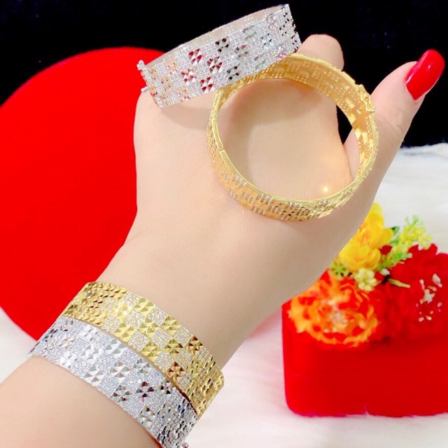 Vòng tay nữ màu bạch kim cao cấp mẫu mới cực đẹp