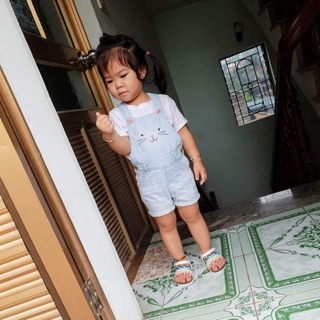 Dép cầu vồng