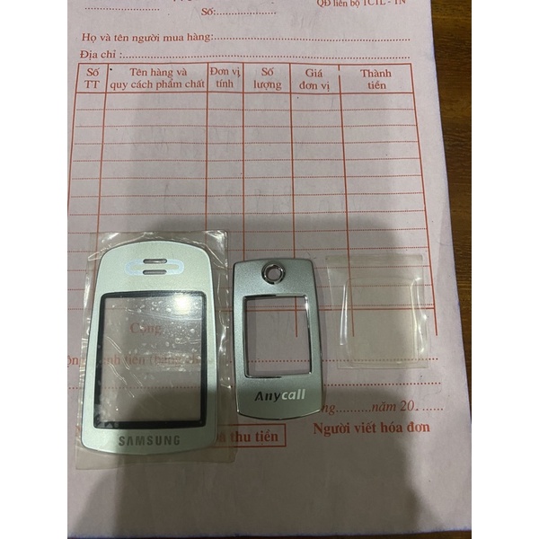 mặt kính trong và ngoài samsung E700(bạc)