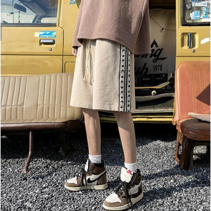 Quần Short Thể Thao Ống Rộng Màu Trơn Phối Dây Rút Thời Trang Hàn Quốc Cho Nam