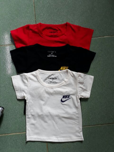 áo cotton lì 4 chiều thêu hình chó cún còn 2 mầu đỏ, vàng