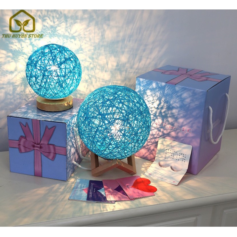 💫𝑺𝒊𝒆̂𝒖 𝑺𝒂𝒍𝒆💫 Đèn Ngủ Để Bàn Trang Trí Hình Quả Cầu Mây Sạc USB Thiết Kế Sáng Tạo