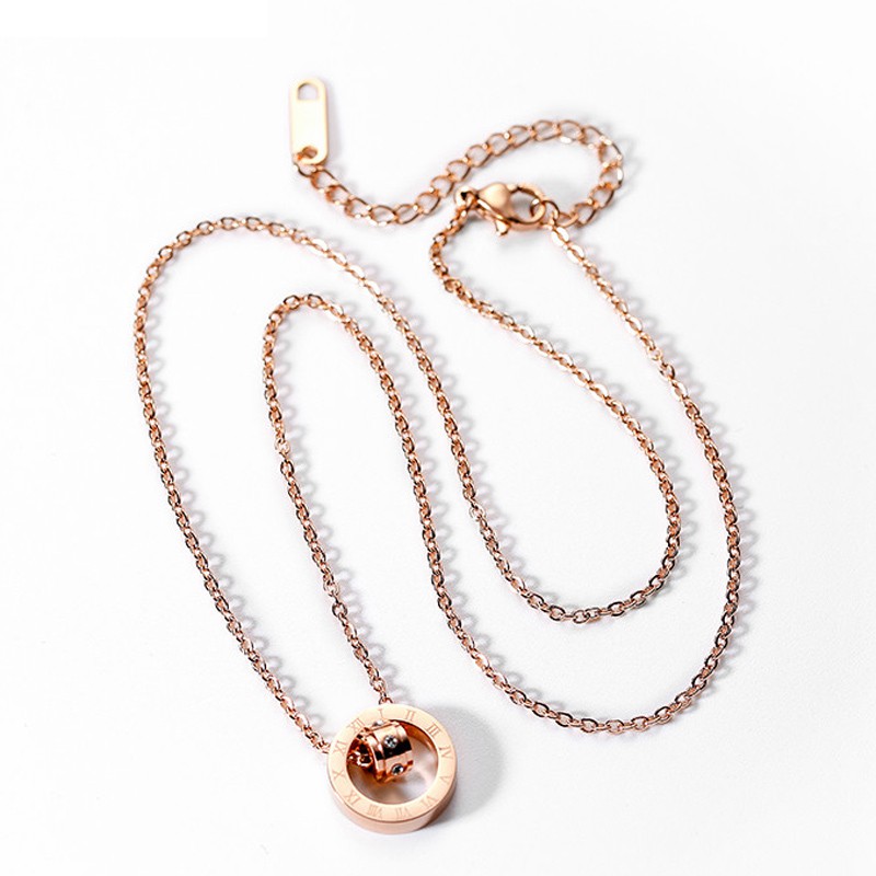 Vòng cổ Đính Đá Zircon Và Số La Mã Cho Nữ | Nhẫn Titan Mạ VàNg HồNg 18K ĐíNh Đá Xinh XắN