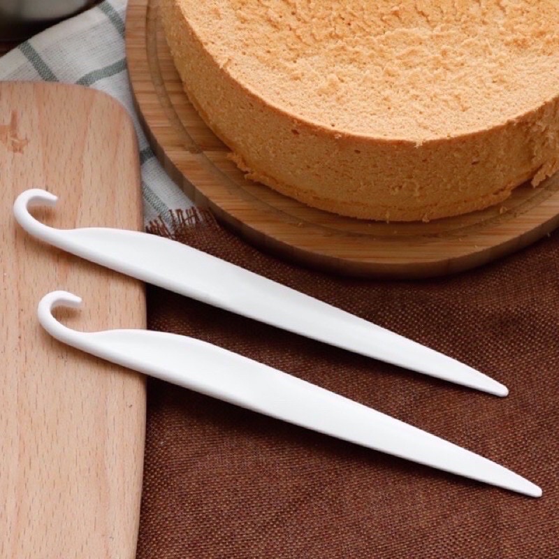 Que lấy bánh, tách bánh khỏi khuôn bằng nhựa 22cm