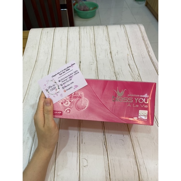 Khăn giấy lụa Bless You ALaVie 2 lớp hộp 180 tờ