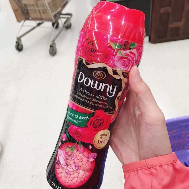 Viên xả Downy