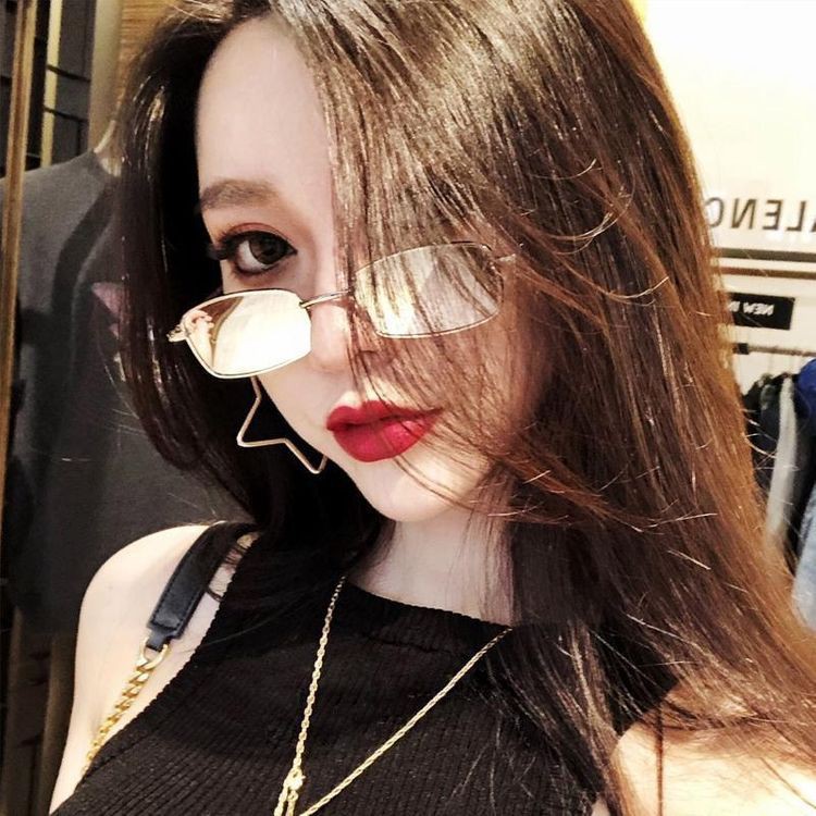 Kính Hot Trend Tiktok Idol Form Nhỏ Cool Ngầu Đeo Là Đẹp | BigBuy360 - bigbuy360.vn