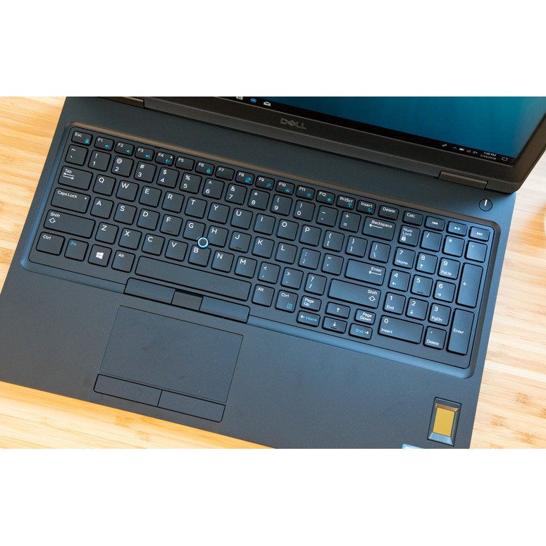 Máy Tính Dell Precision 3530