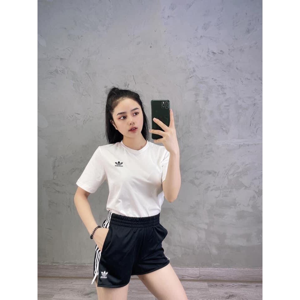 Quần đùi nữ đen hoạ tiết( hàng sale ko đổi trả)