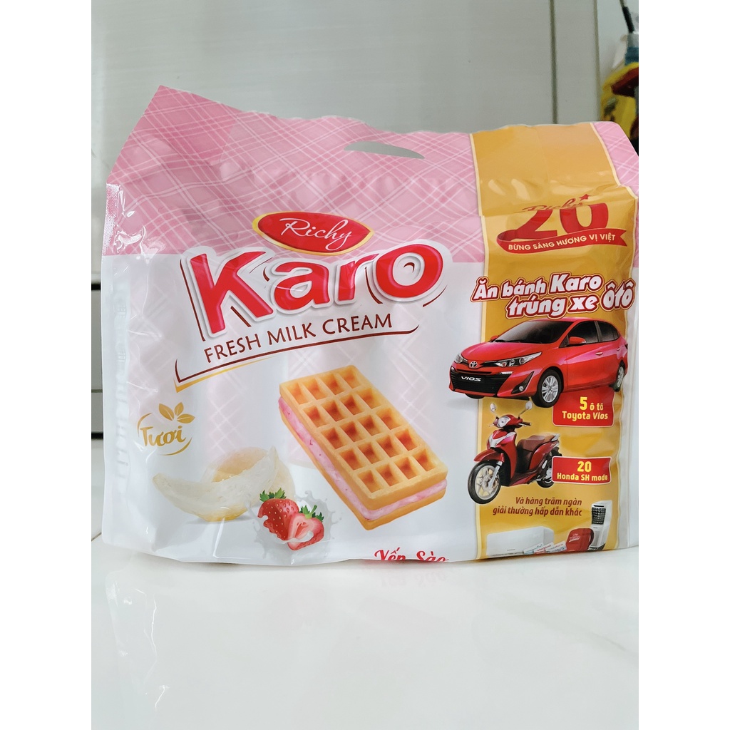 BÁNH TƯƠI KARO YẾN SÀO VỊ DÂU TÂY (180g - gói 6 cái)